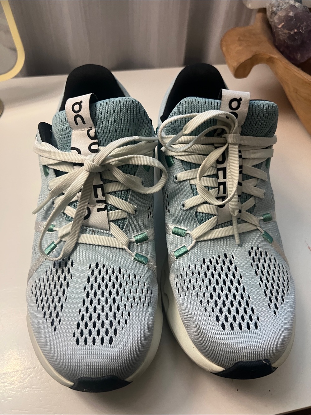 On Running Women's Light Blue Mesh Lace-Up Running Shoes
